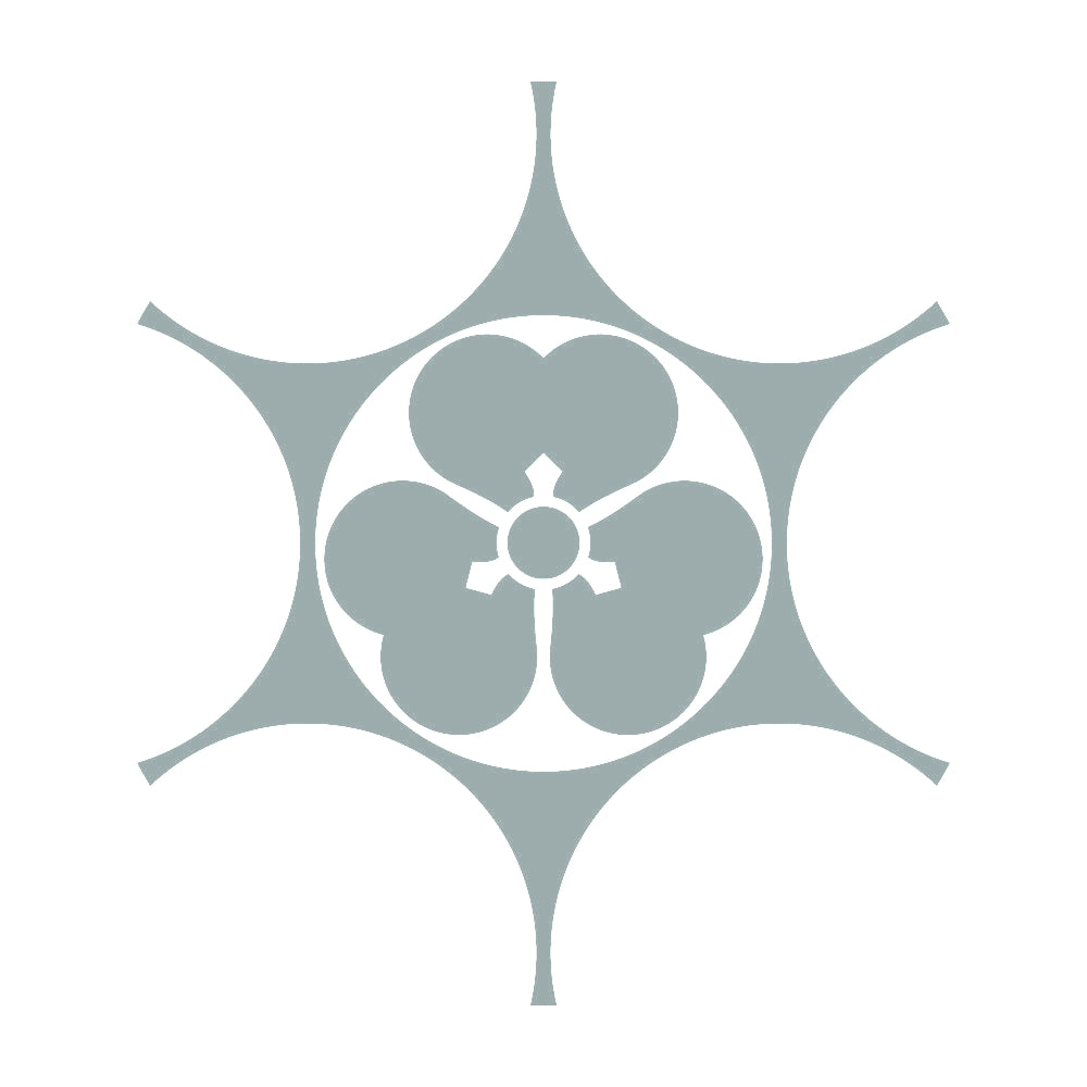 鞠挾みに片喰紋 10