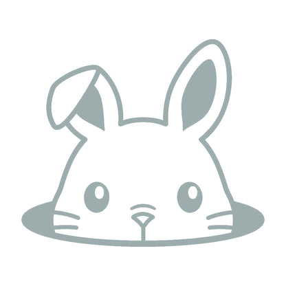 穴から顔を出すウサギ 10