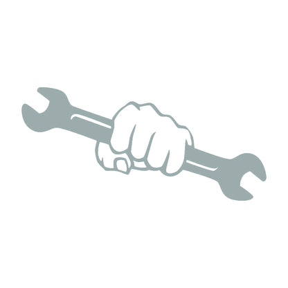 スパナを握った拳 10
