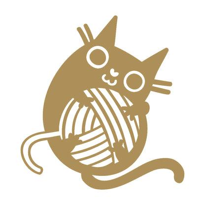 毛糸玉を抱えるネコ 9