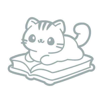 本の上に乗るネコ 10