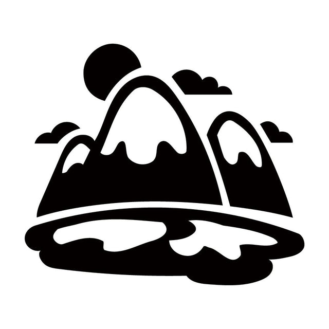 雪山と湖