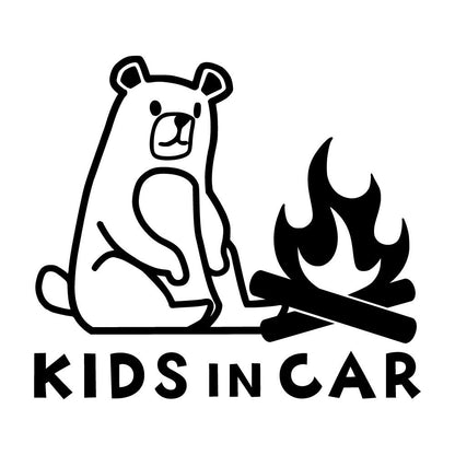 KIDS IN CAR 焚き火するクマ