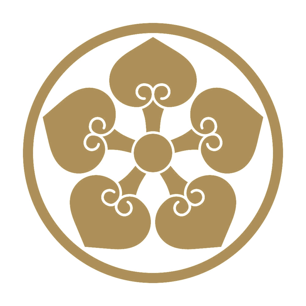 細輪に五つ裏葵紋 9