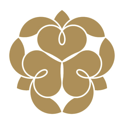 三つ寄せ藤の花紋 9