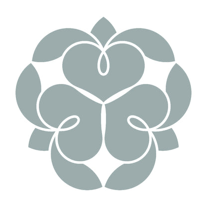 三つ寄せ藤の花紋 10