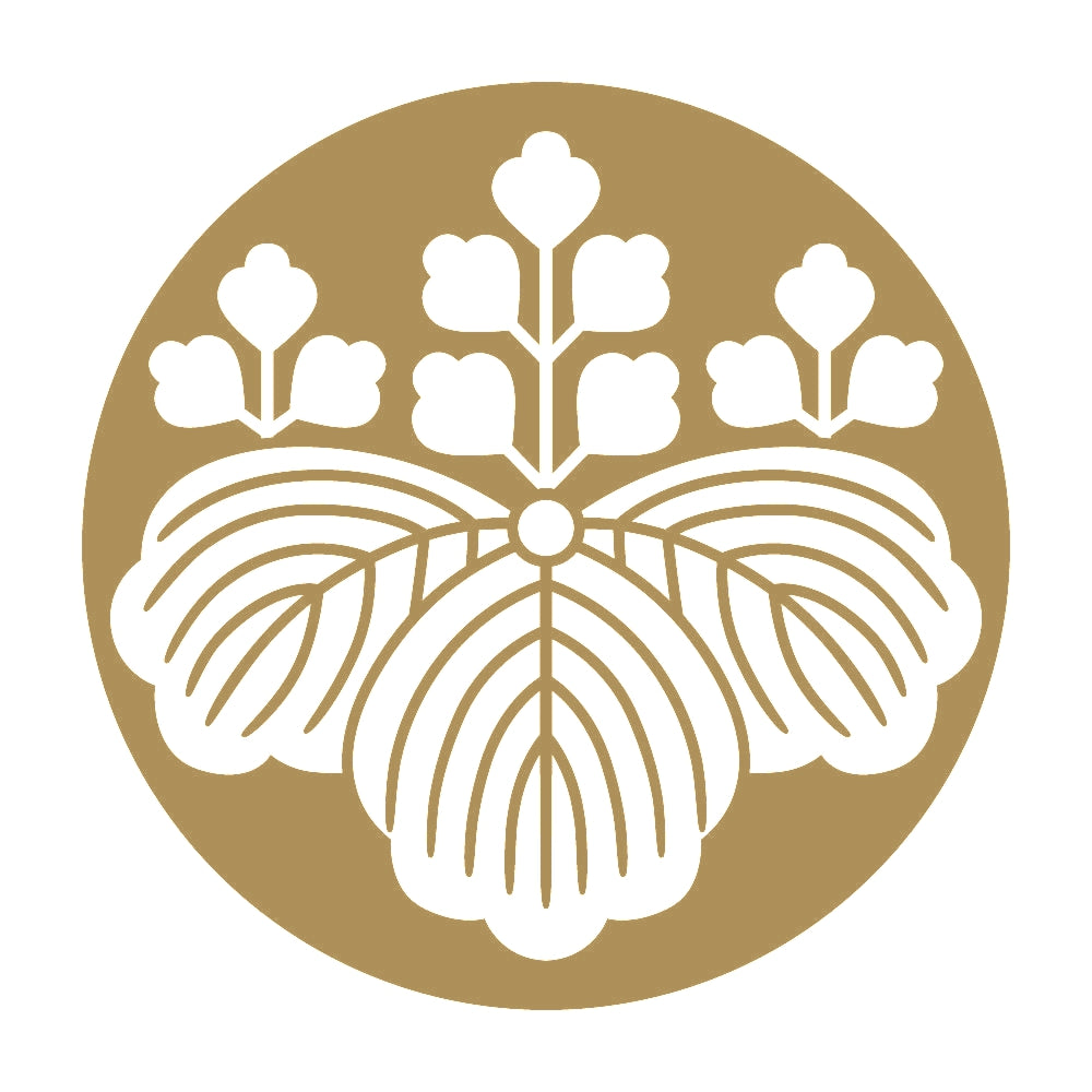 石持ち地抜き五三桐紋 9
