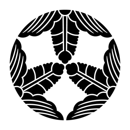 三つ割り花桐紋