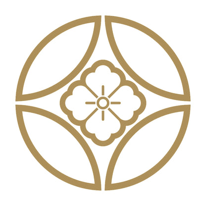 陰七宝に花角紋 9