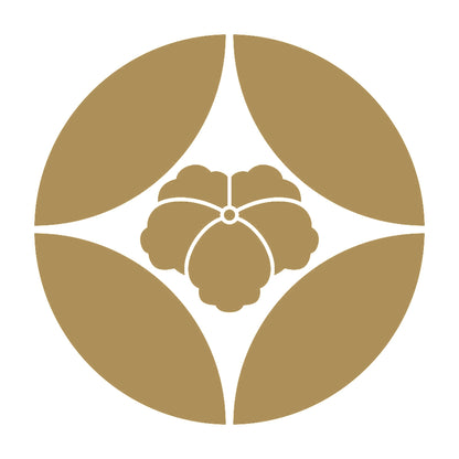 七宝に大割り蔦紋 9
