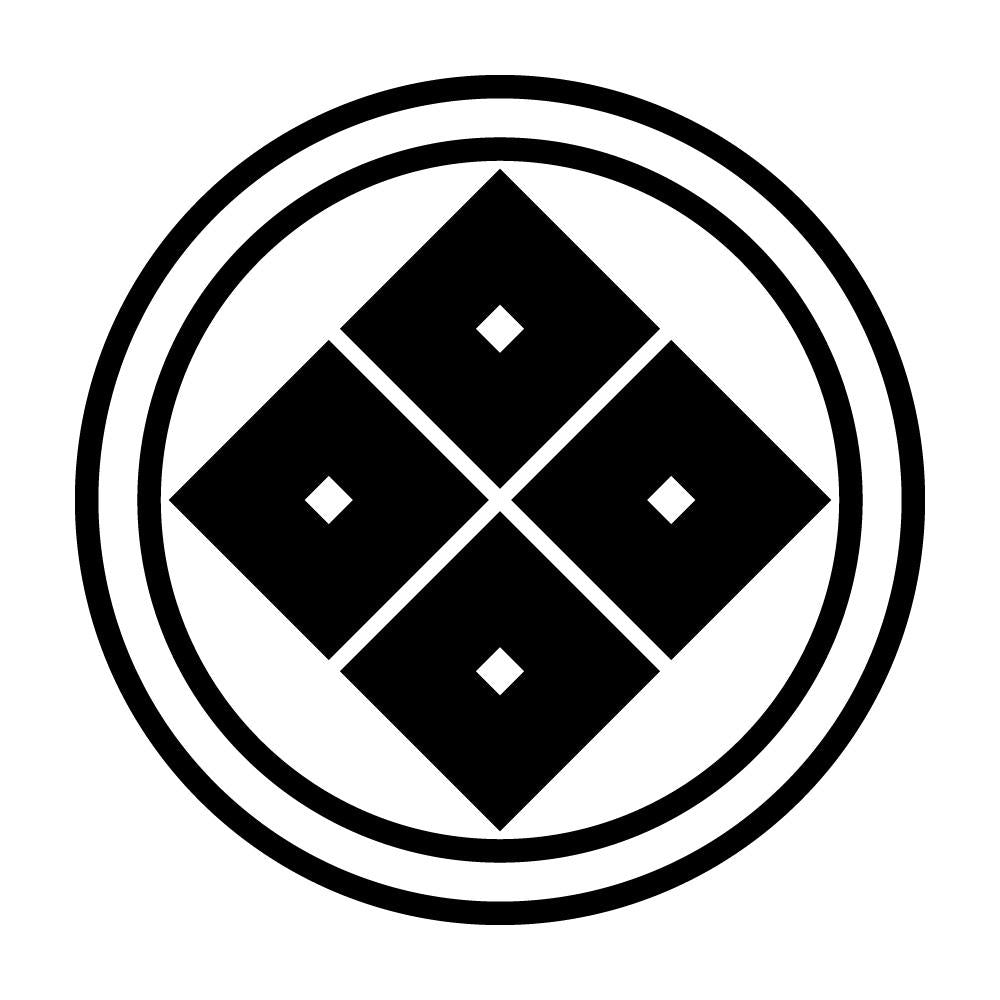 二重輪に四つ目紋