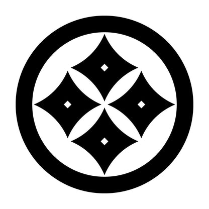 丸に反り四つ目紋