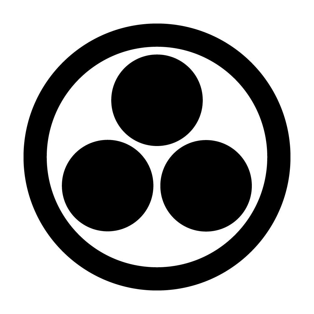 丸に三つ星紋