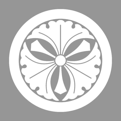 丸に剣三つ銀杏紋 7