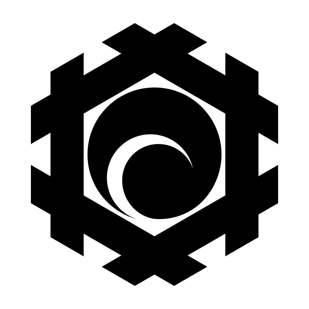 六角井筒に一つ巴紋