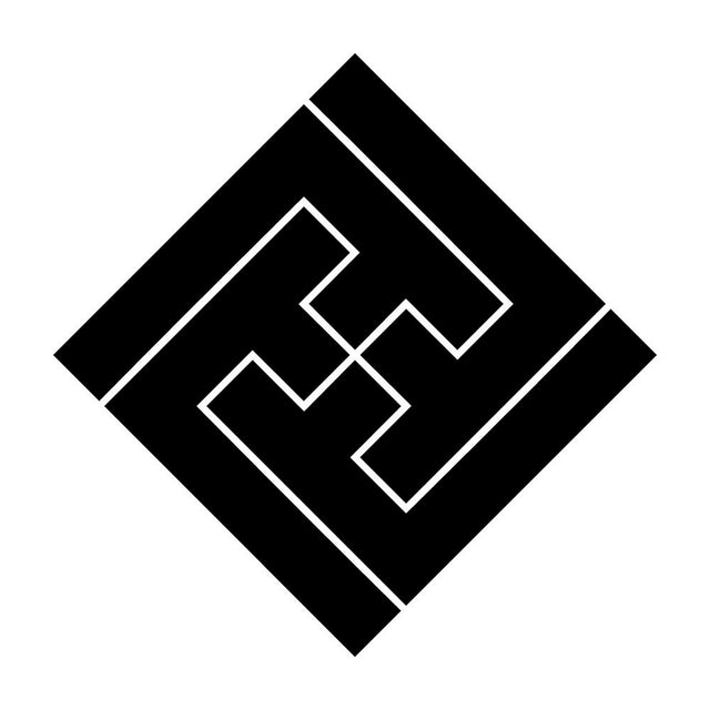 隅立て紗綾形稲妻紋