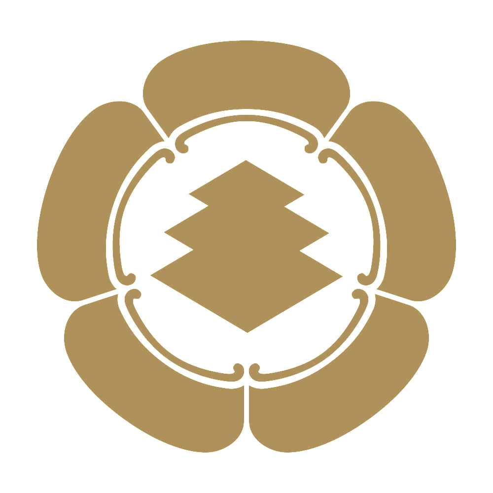 五瓜に三階菱紋 9