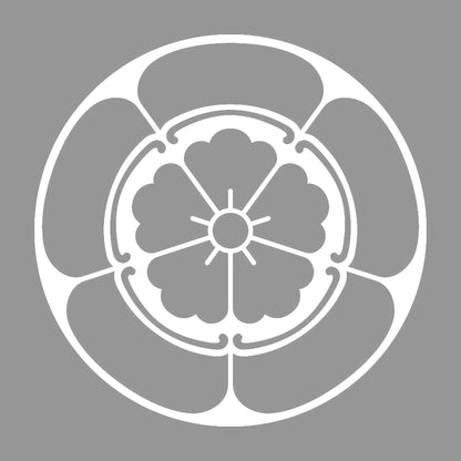 石持ち地抜き瓜に唐花紋 7