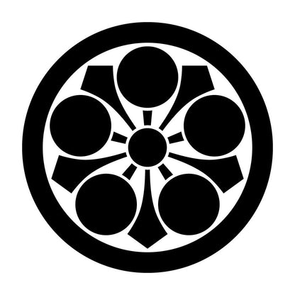 丸に剣梅鉢紋