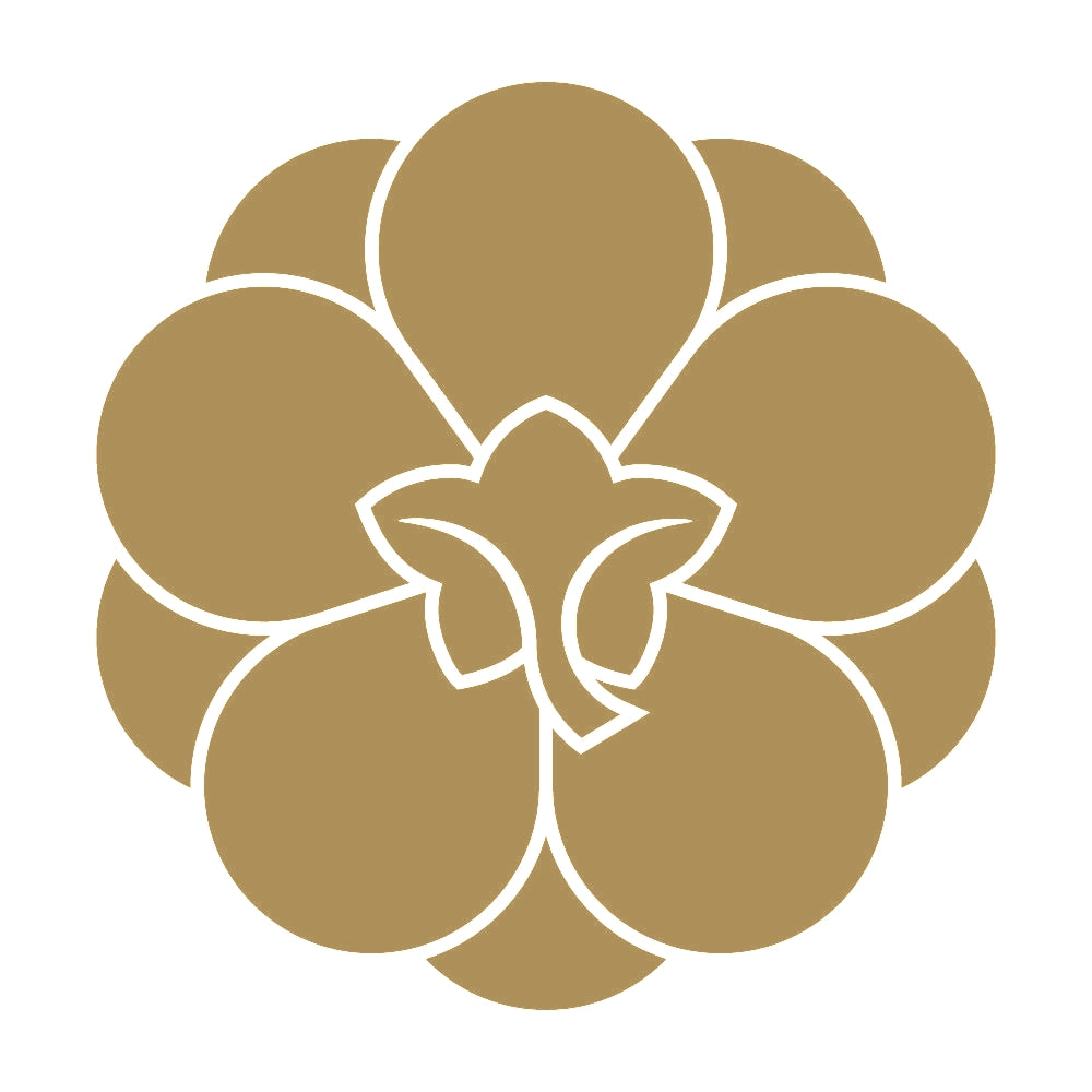 八重裏梅紋 9