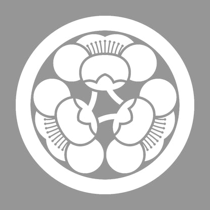 丸に三つ横見梅紋 7
