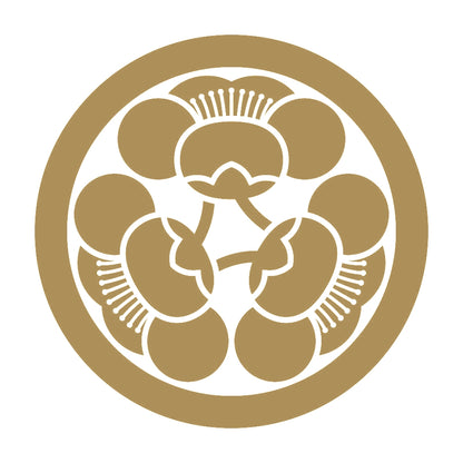 丸に三つ横見梅紋 9
