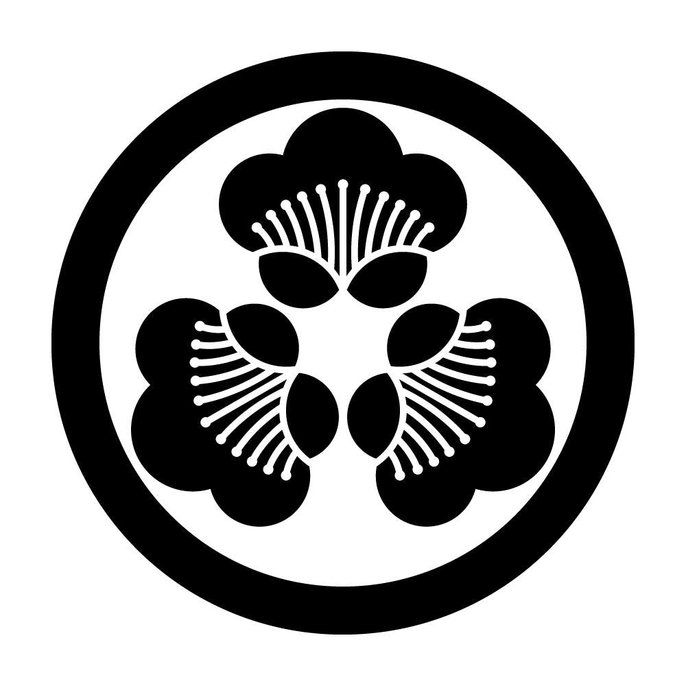 丸に尻合わせ三つ香い梅紋
