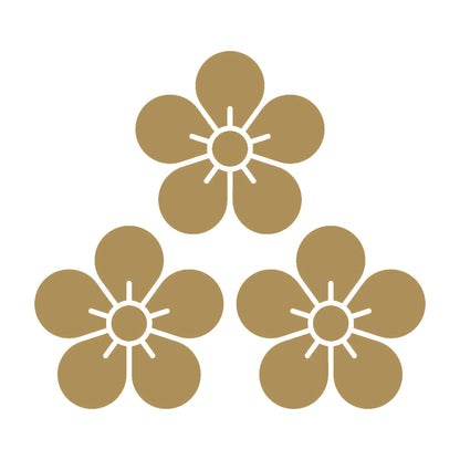 三つ盛り梅紋 9