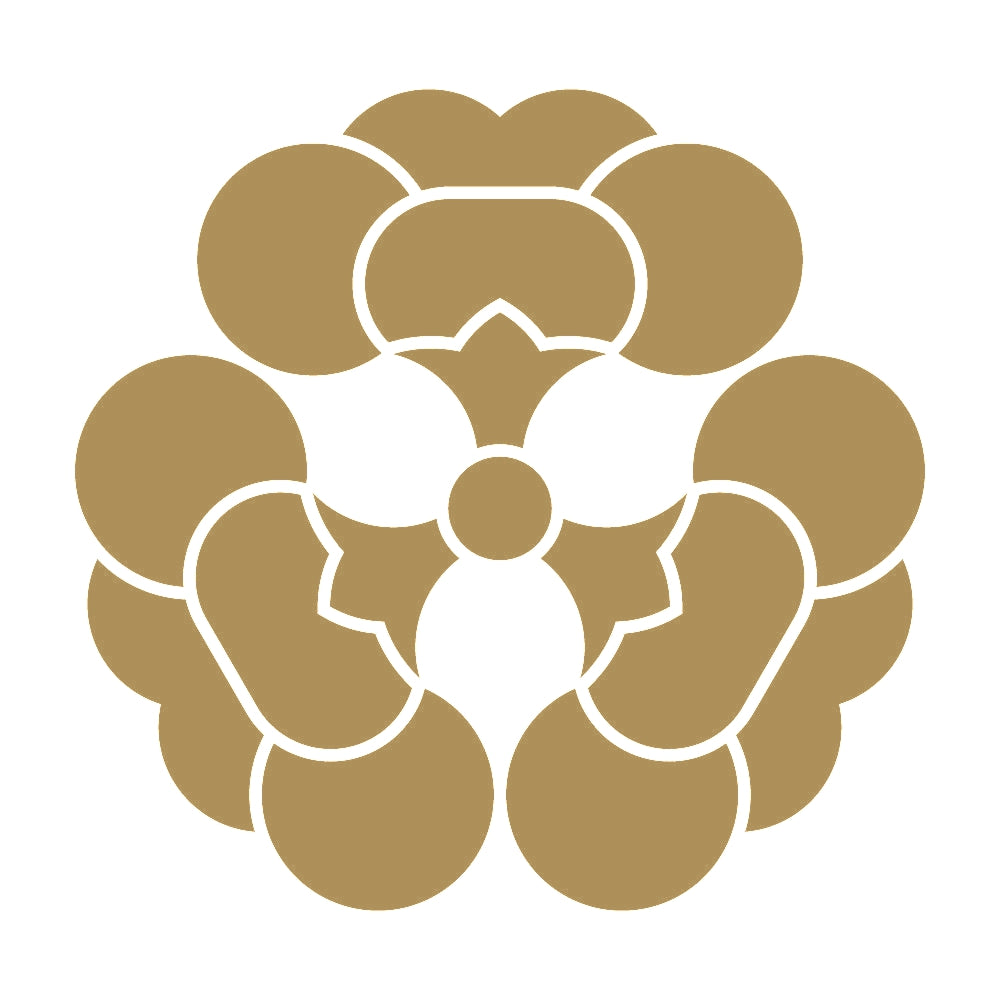 三つ裏梅紋 9