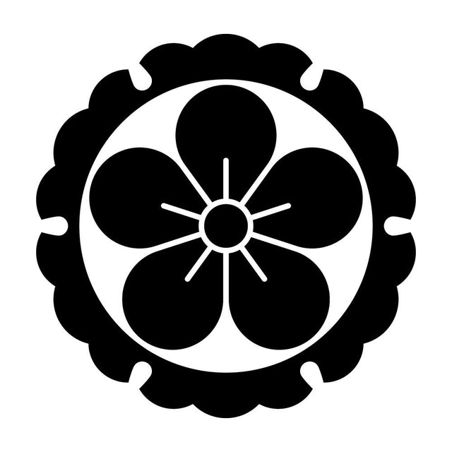 外雪輪に梅紋