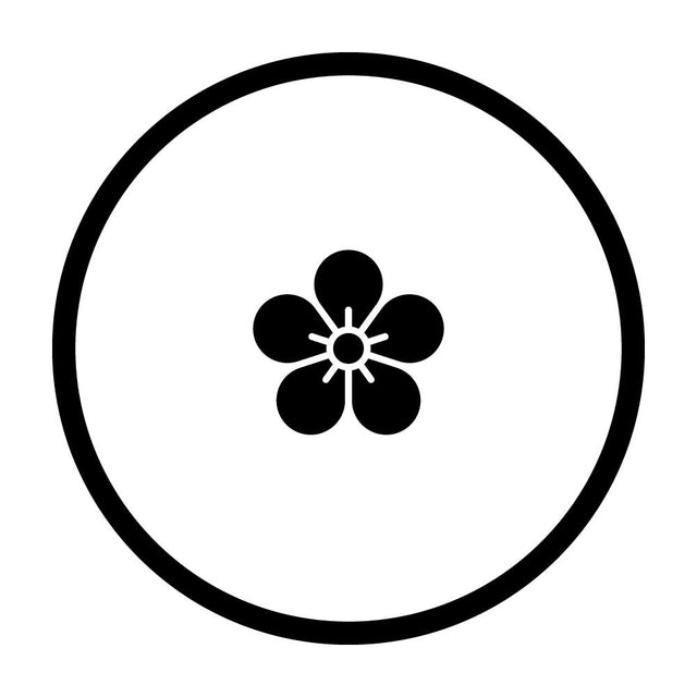 糸輪に豆梅の花紋