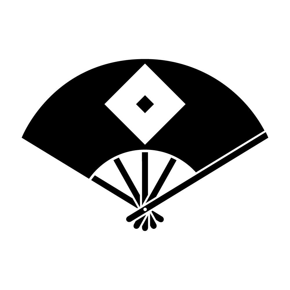 扇に地抜き釘抜き紋