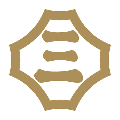 反り隅切り角に三の字紋 9