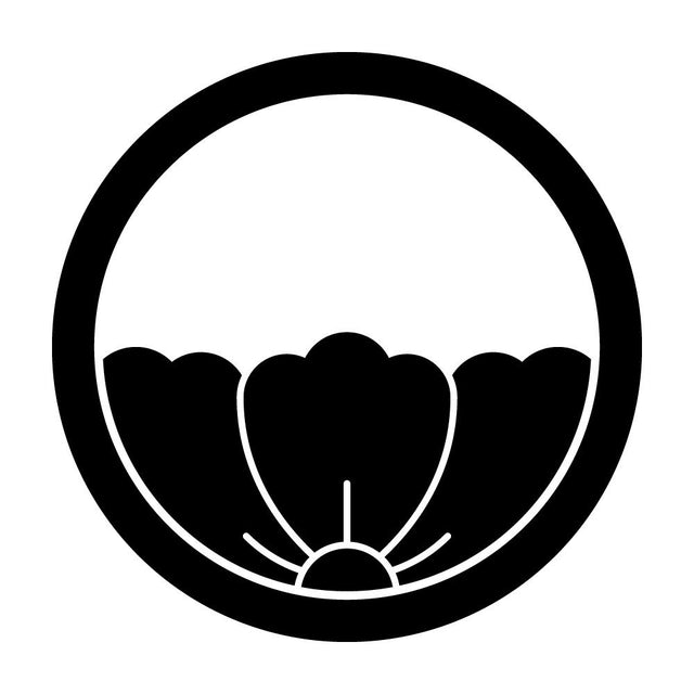 中輪に覗き唐花紋