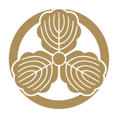 丸に出三つ柏紋 9