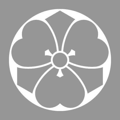 石持ち地抜き剣片喰紋 7