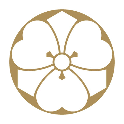 石持ち地抜き剣片喰紋 9