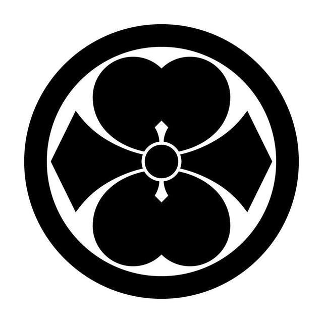 丸に二つ割り剣片喰紋