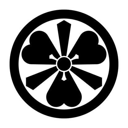 丸に若狭剣片喰紋