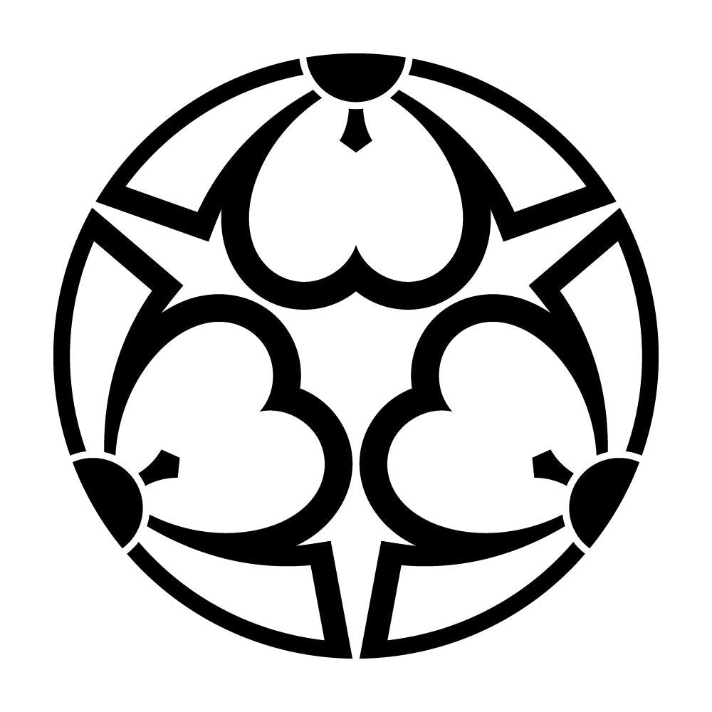 中陰三つ割り剣片喰紋