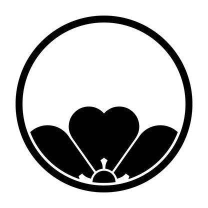 糸輪に覗き片喰紋