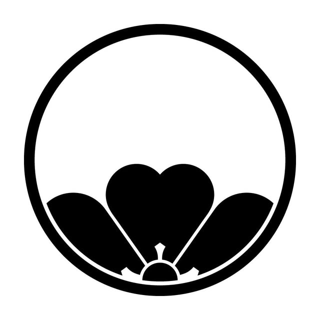 糸輪に覗き片喰紋
