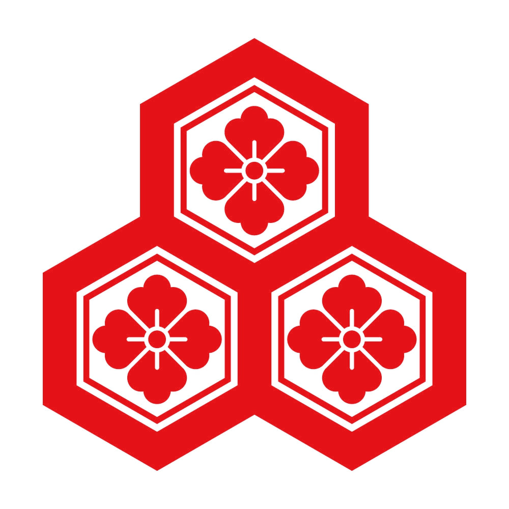 持ち合い三つ盛り亀甲に花角紋 8