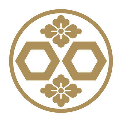 糸輪に二つ亀甲に花角紋 9