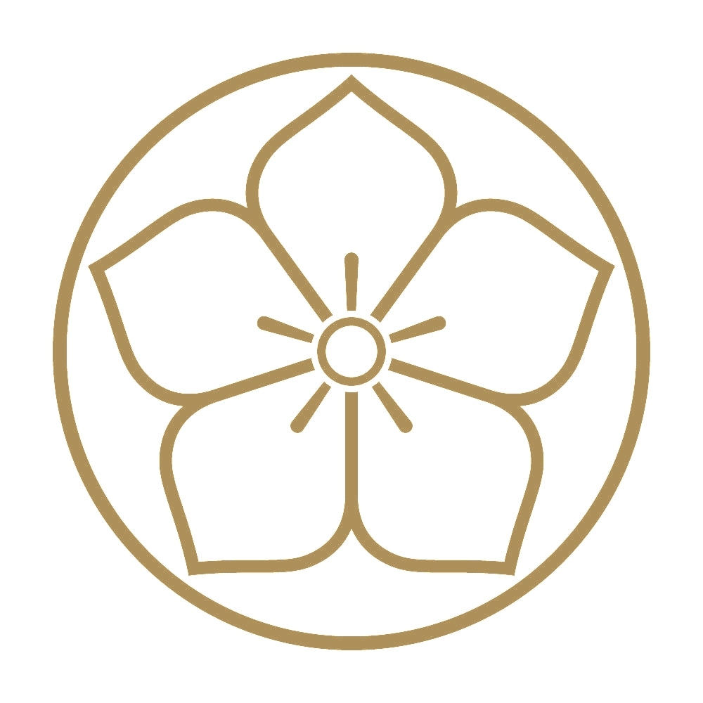 糸輪に陰桔梗紋 9