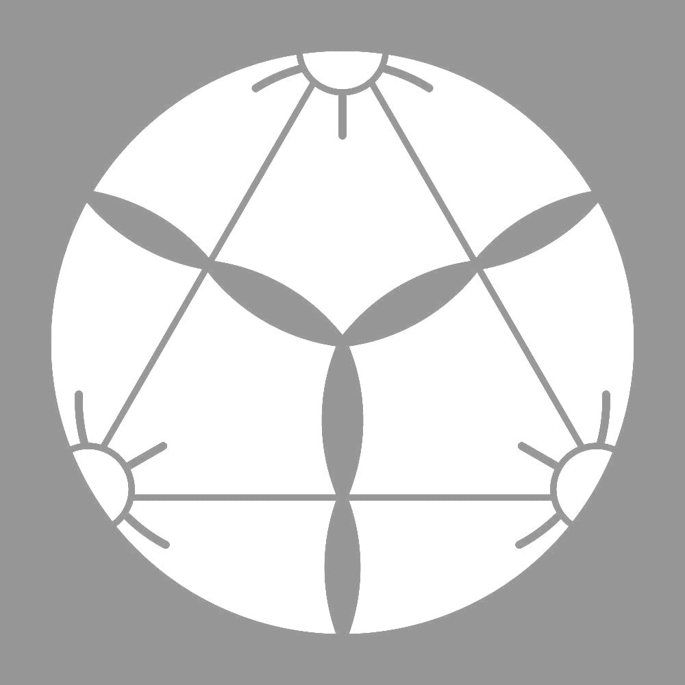 三つ割り反り桔梗紋 7