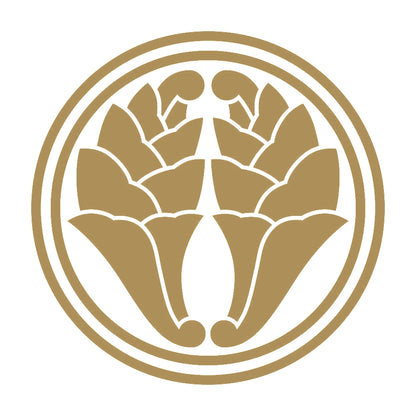 二重輪に抱き杏葉紋 9