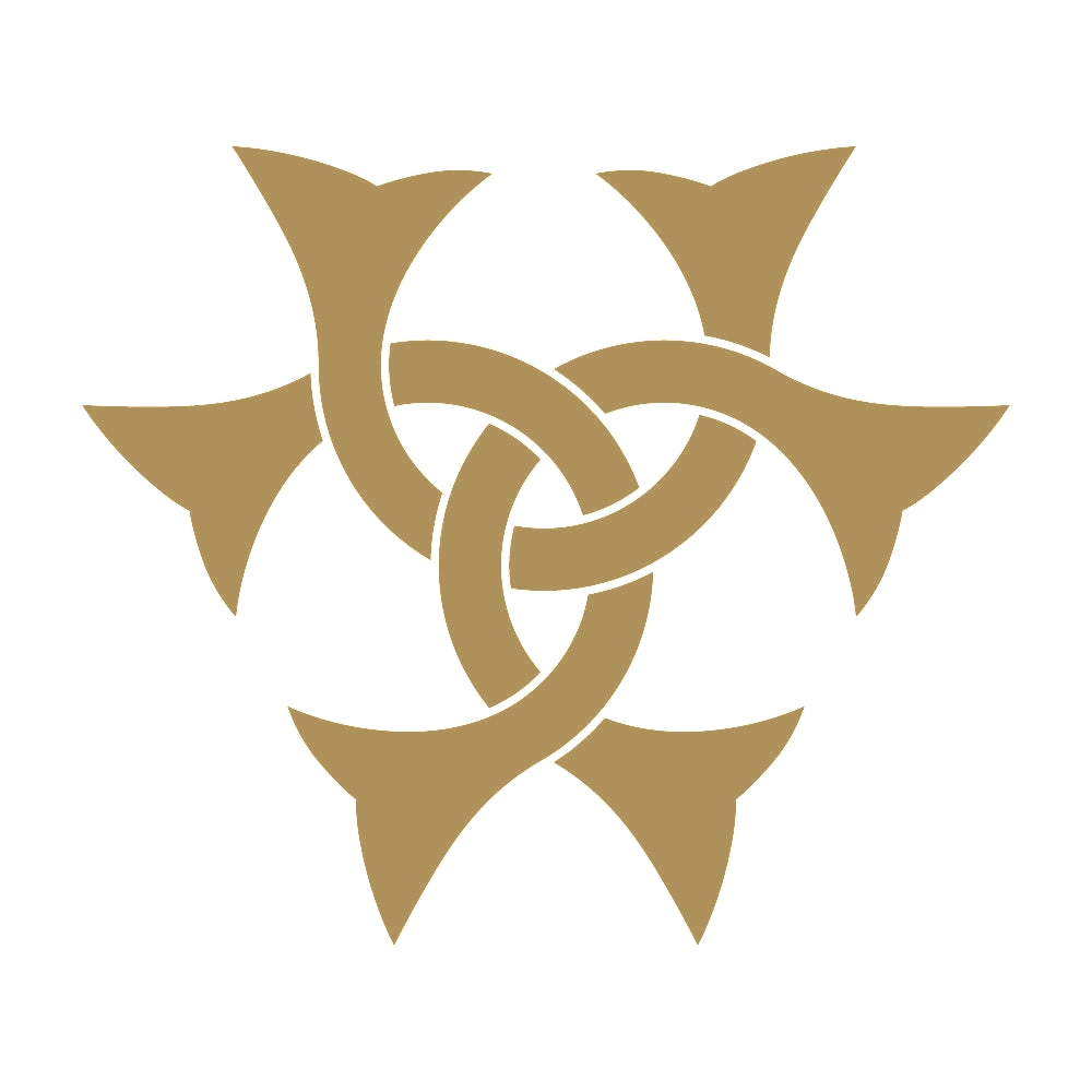 三つ組み鍬形紋 9