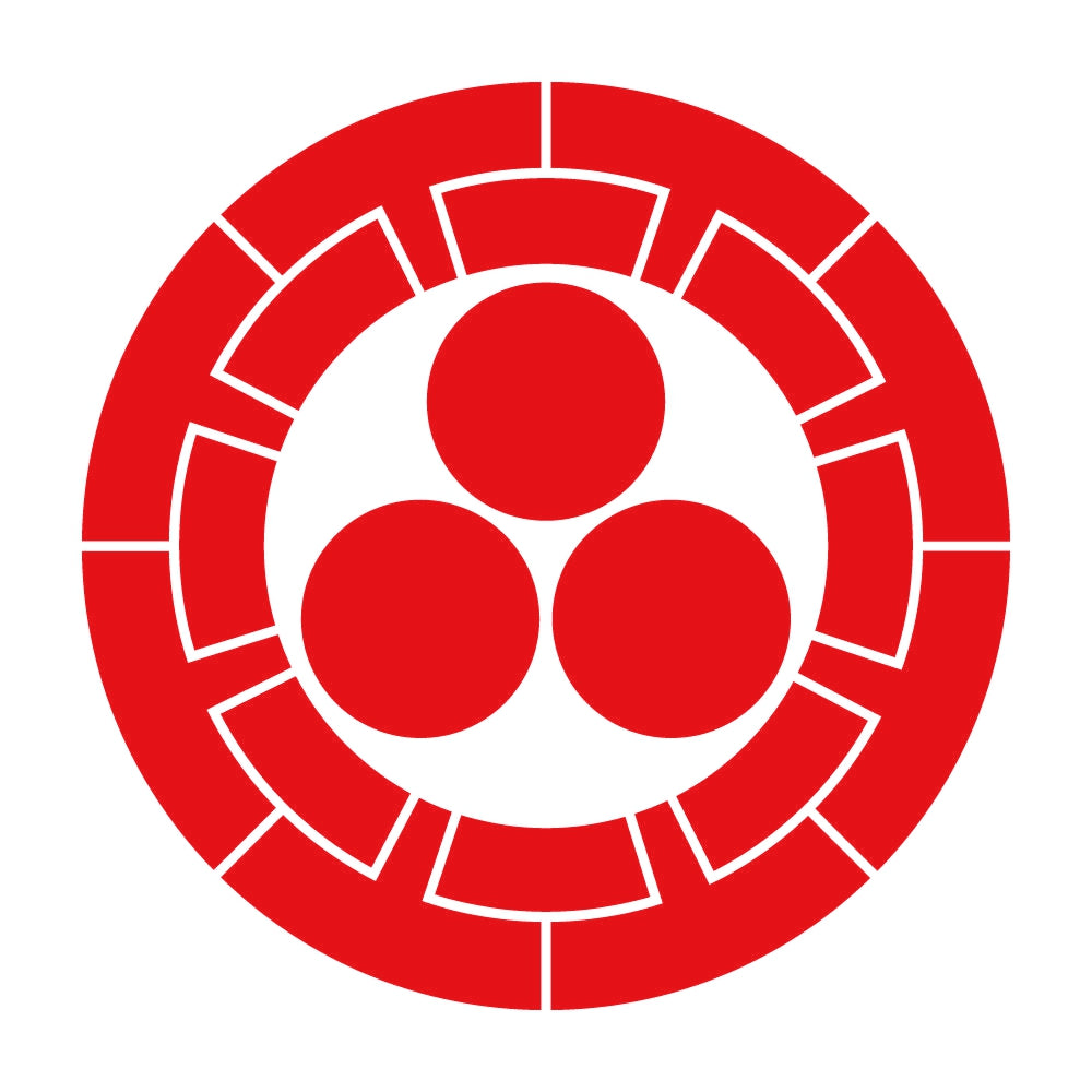 六つ陰源氏車に三つ星紋 8