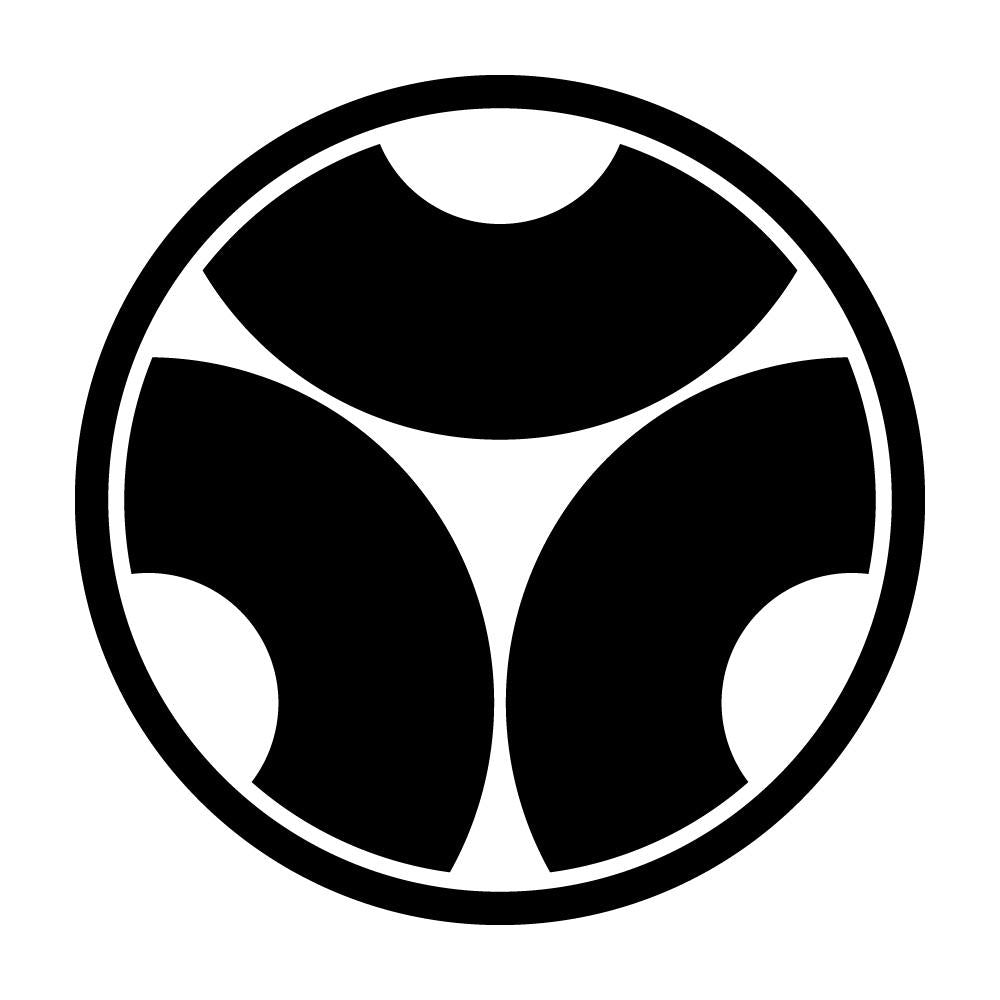 糸輪に三つ割り蛇の目紋